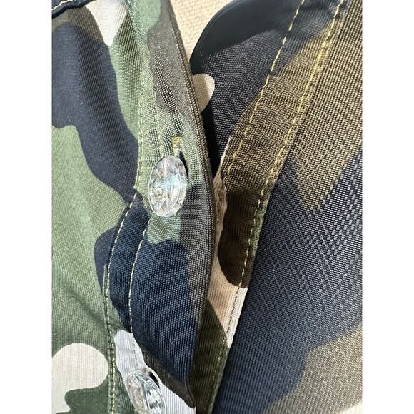 VINTAGE Baby Phat Y2K Authentic Women’s Medium Camo Logo Bling Short Sleeve Top - Picture 9 of 16